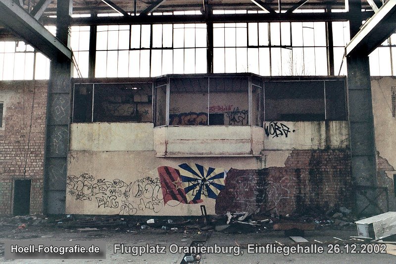 Einfliegehalle der Heinkel-Werke Oranienburg - ehemaliger Flugplatz Oranienburg - Foto: Olaf Hoell