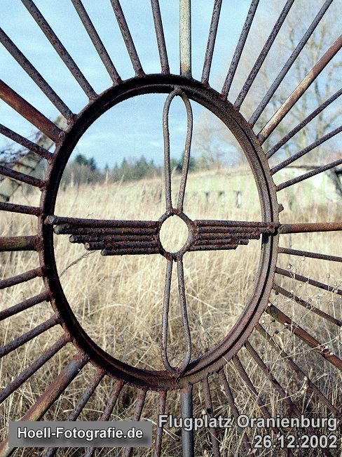 ehemaliger Flugplatz Oranienburg - Foto: Olaf Hoell ehemaliger Flugplatz Oranienburg - Foto: Olaf Hoell